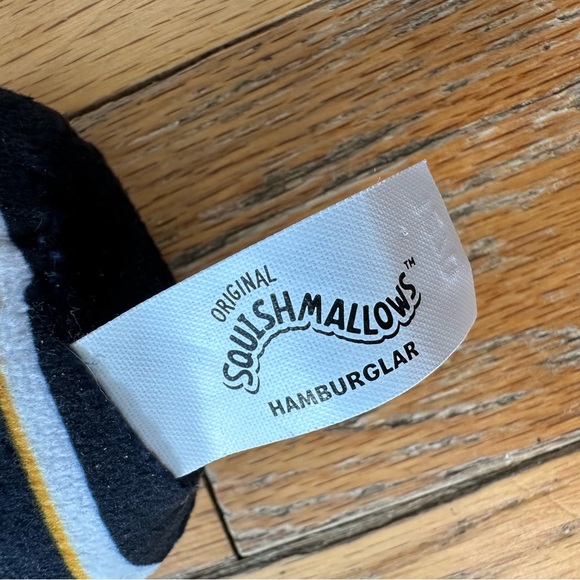 McDonald’s Squishmallows 2023 Hamburglar Plush - Picture 5 of 5